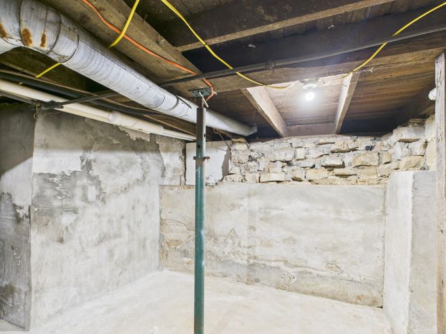 611 Cedar Avenue, Cabool, MO 65689