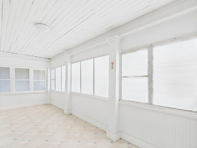 611 Cedar Avenue, Cabool, MO 65689