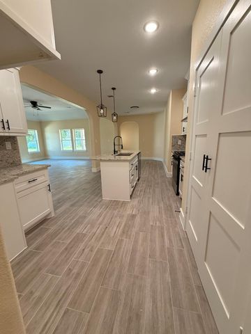 14844 Coaltown Rd, Willis, TX 77378