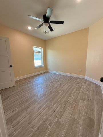 14844 Coaltown Rd, Willis, TX 77378