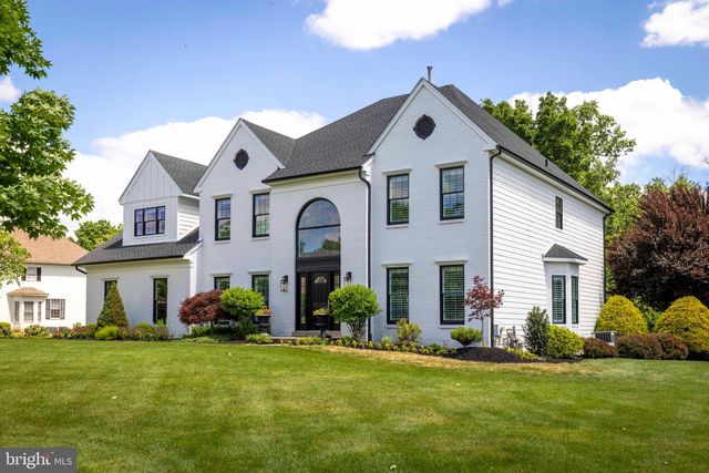 1365 LANDIS DR, North Wales, PA 19454