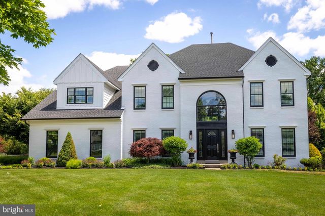 1365 LANDIS DR, North Wales, PA 19454