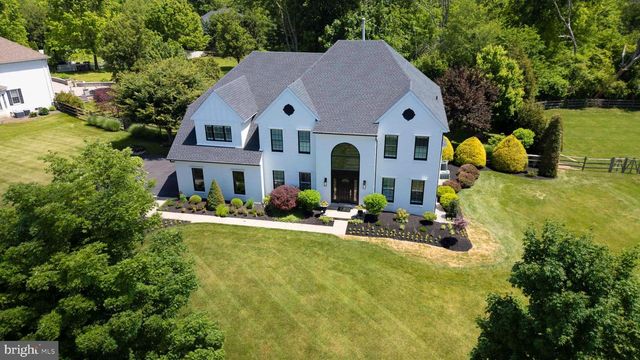 1365 LANDIS DR, North Wales, PA 19454