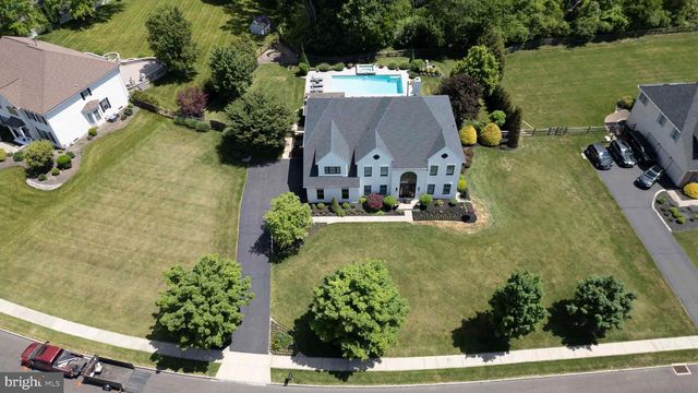 1365 LANDIS DR, North Wales, PA 19454