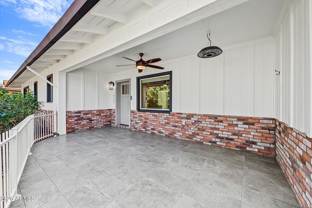 5131 E WELDON Avenue, Phoenix, AZ 85018