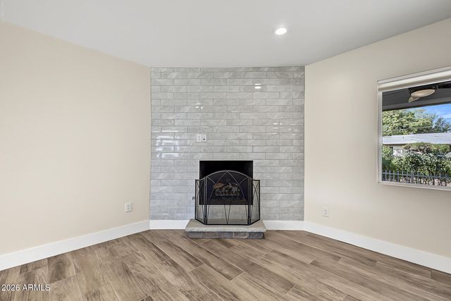 5131 E WELDON Avenue, Phoenix, AZ 85018