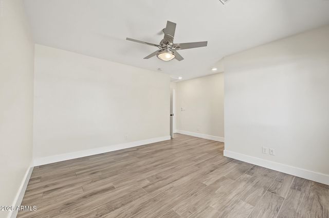 5131 E WELDON Avenue, Phoenix, AZ 85018
