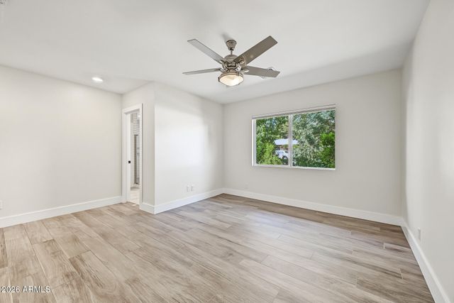5131 E WELDON Avenue, Phoenix, AZ 85018