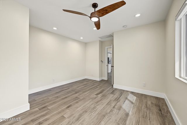 5131 E WELDON Avenue, Phoenix, AZ 85018