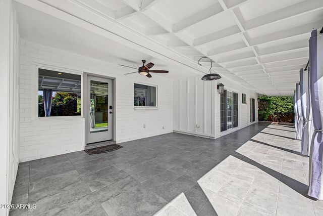 5131 E WELDON Avenue, Phoenix, AZ 85018