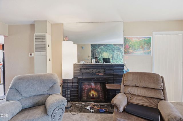 1146 NE D Street, Grants Pass, OR 97526