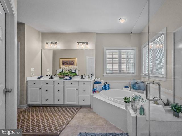 3738 GLEN EAGLES DR, Silver Spring, MD 20906