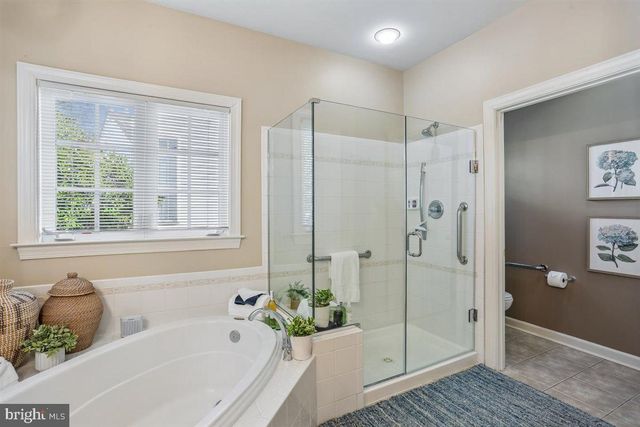 3738 GLEN EAGLES DR, Silver Spring, MD 20906