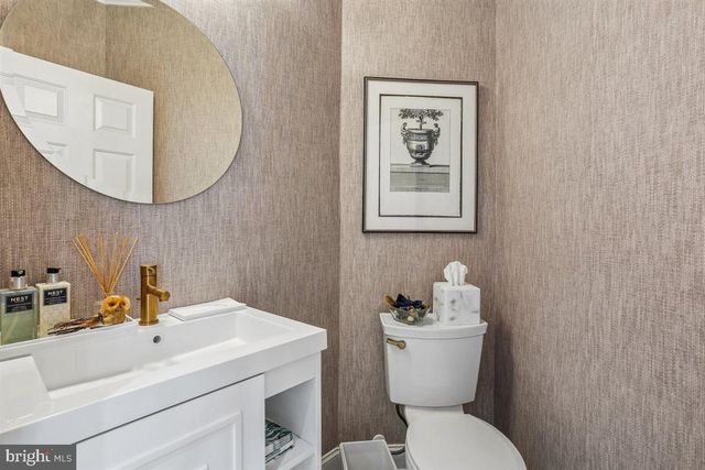 3738 GLEN EAGLES DR, Silver Spring, MD 20906