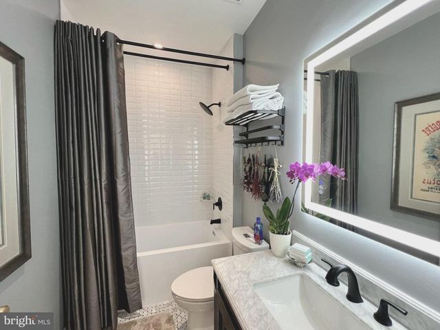 3738 GLEN EAGLES DR, Silver Spring, MD 20906