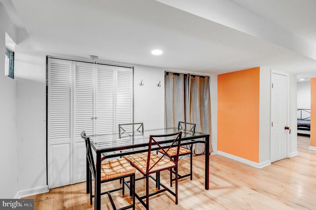 1371 ADAMS ST NE, Washington, DC 20018