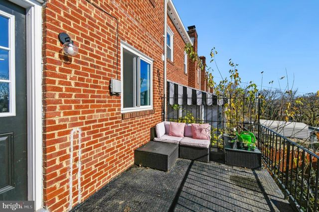 1371 ADAMS ST NE, Washington, DC 20018