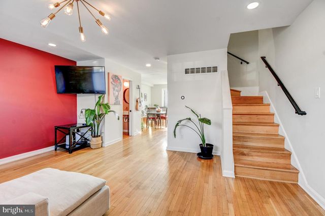 1371 ADAMS ST NE, Washington, DC 20018