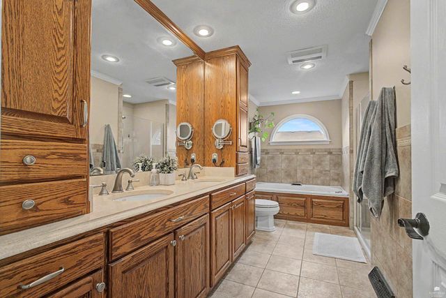 3626 Everett Drive, Manhattan, KS 66503
