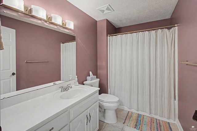 3626 Everett Drive, Manhattan, KS 66503