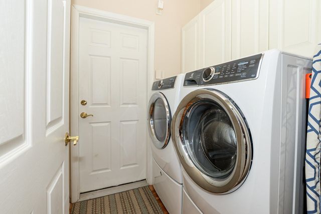 421 NW Sunview Way, Port St. Lucie, Port St Lucie, FL 34986