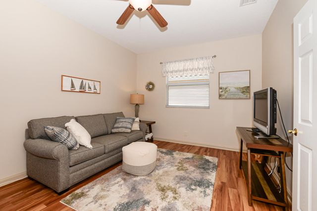 421 NW Sunview Way, Port St. Lucie, Port St Lucie, FL 34986