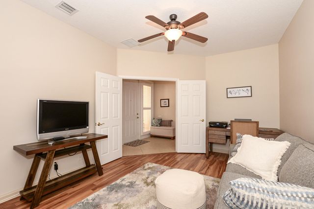 421 NW Sunview Way, Port St. Lucie, Port St Lucie, FL 34986