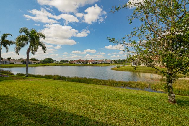 421 NW Sunview Way, Port St. Lucie, Port St Lucie, FL 34986
