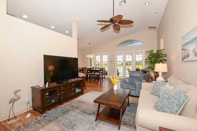 421 NW Sunview Way, Port St. Lucie, Port St Lucie, FL 34986