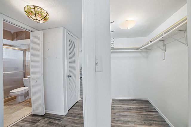 101 Doolen Court 201, North Palm Beach, FL 33408