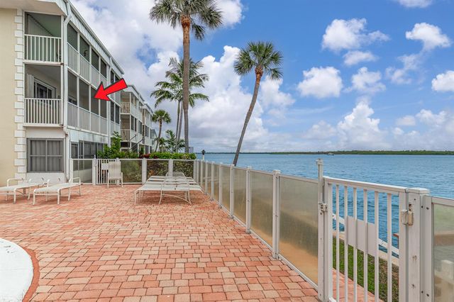101 Doolen Court 201, North Palm Beach, FL 33408