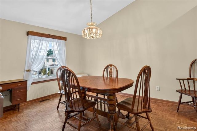 1639 Tulip Lane, Westland, MI 48186