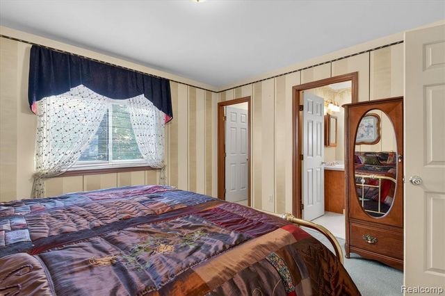 1639 Tulip Lane, Westland, MI 48186