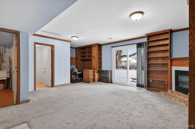 1639 Tulip Lane, Westland, MI 48186