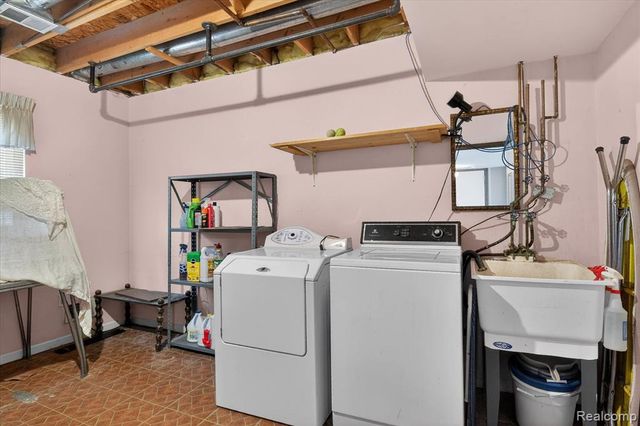 1639 Tulip Lane, Westland, MI 48186