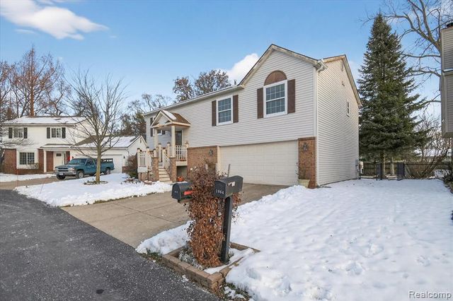 1639 Tulip Lane, Westland, MI 48186