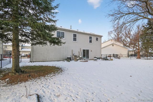 1639 Tulip Lane, Westland, MI 48186