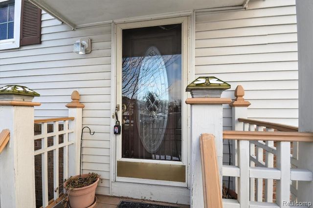 1639 Tulip Lane, Westland, MI 48186