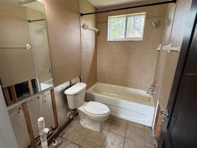 4045 HANGING MOSS LOOP, Spring Hill, FL 34609