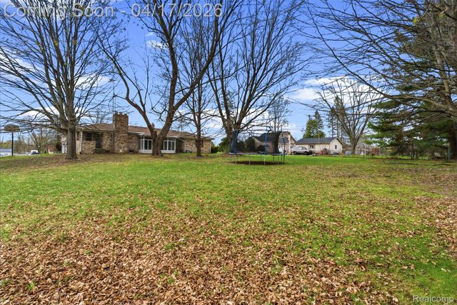 3432 S State Road, Davison Township, MI 48423