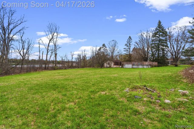 3432 S State Road, Davison Township, MI 48423