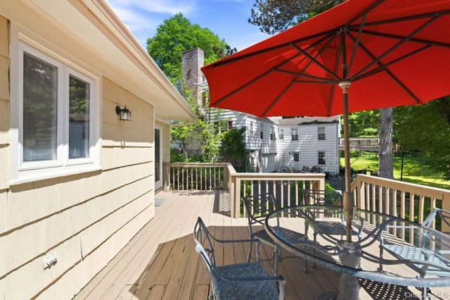 3 Dupont Avenue, White Plains, NY 10605