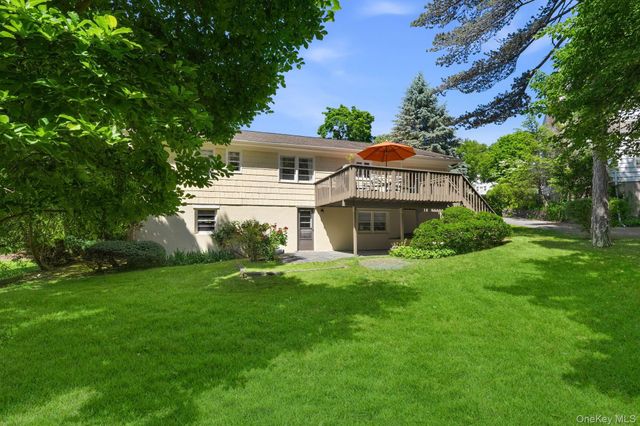 3 Dupont Avenue, White Plains, NY 10605