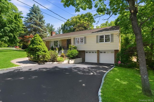 3 Dupont Avenue, White Plains, NY 10605