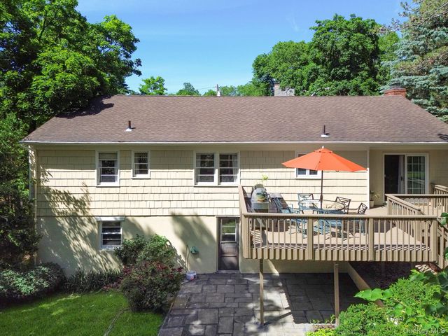 3 Dupont Avenue, White Plains, NY 10605