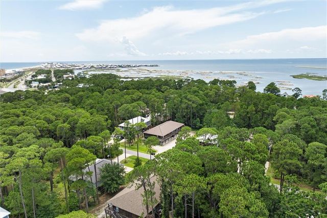 1414 O'hara Lane 4, Dauphin Island, AL 36528