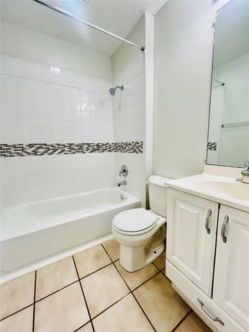 1922 Nicole CIR B, Round Rock, TX 78664