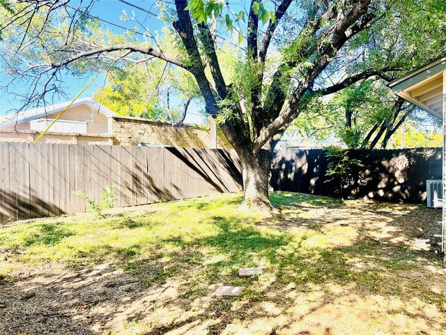 1922 Nicole CIR B, Round Rock, TX 78664