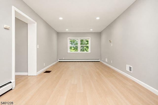 140 Francisco Ave, Rutherford Boro, NJ 07070