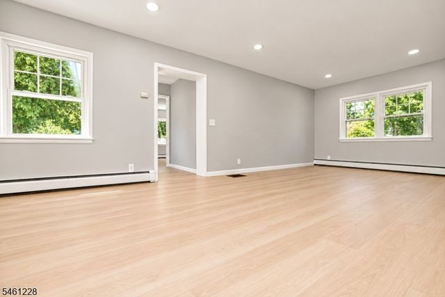 140 Francisco Ave, Rutherford Boro, NJ 07070